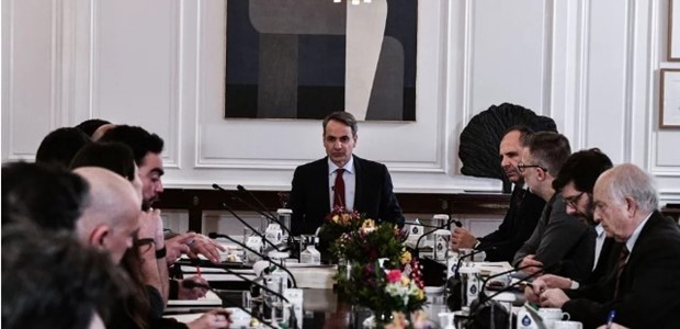 Συμφωνία κυβέρνησης - καλλιτεχνών για το μισθολογικό